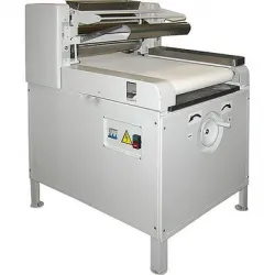 Купить тестораскатка станкостроитель мрт-60 (60кг/ч) – цена от завода, доставка до двери | RuOborudovanie.ru